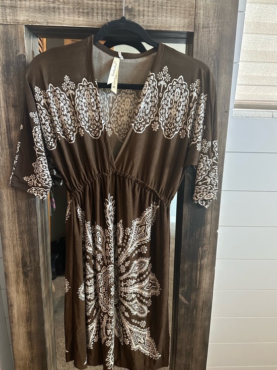 Cristinalove Dresses & Skirts - Christina Love Brown Boho Paisley Dress Medium Flowy V-Neck Festival